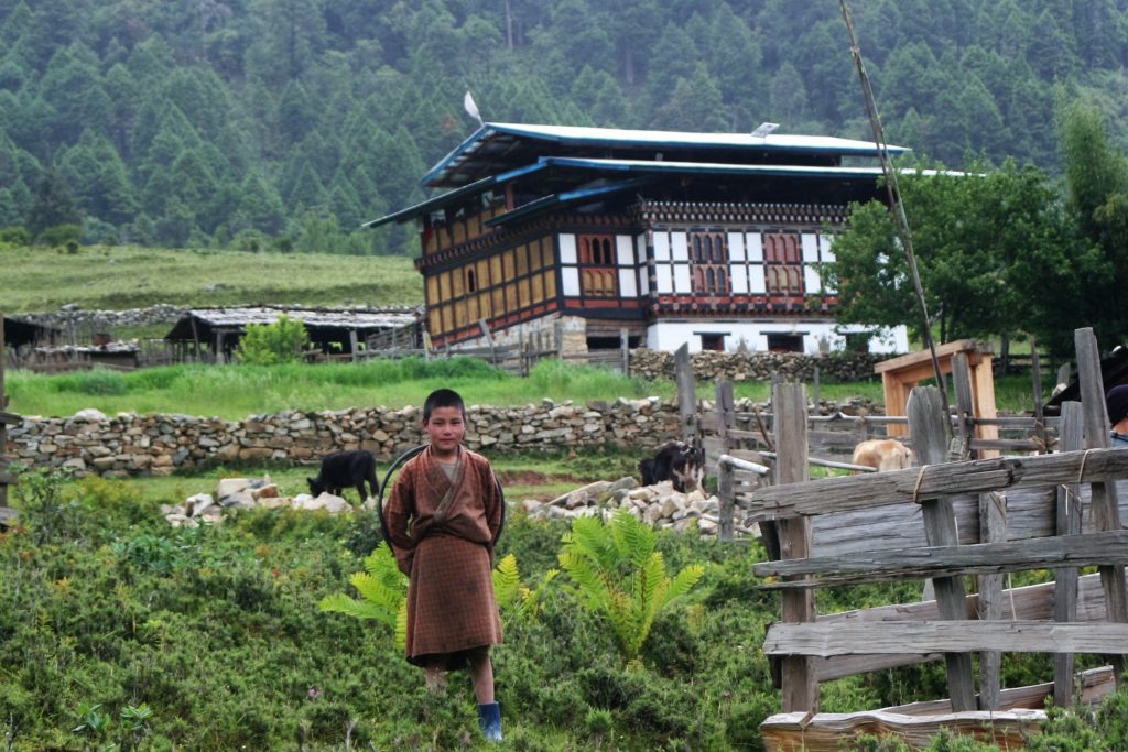 Phobjikha boy and house | Bhutan Visit